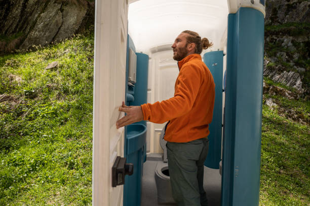 Best Luxury portable toilet rental  in Davenport, FL