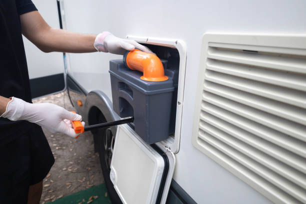 Best Construction site porta potty rental  in Davenport, FL